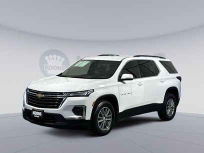 Used 2022 Chevrolet Traverse LT