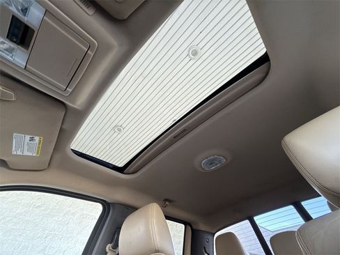 Used 2011 Ford F150 Lariat w/ Lariat Plus Pkg image 18