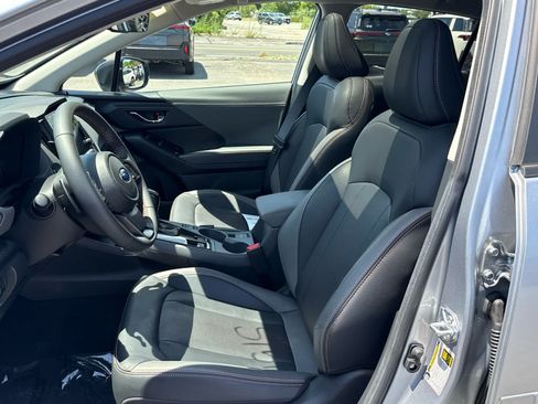 Certified 2025 Subaru Crosstrek 2.5i Limited w/ Crosstrek Mirror Package AWD/4WD image 9