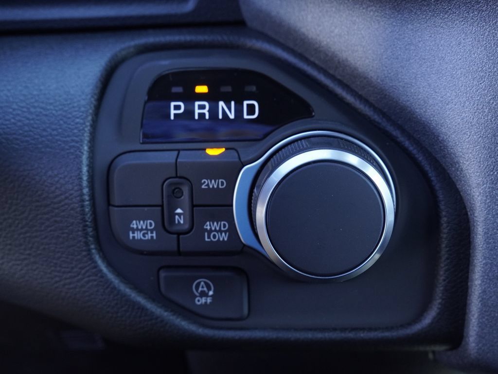 New 2026 RAM 1500 Express AWD/4WD image 20