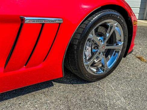 Used 2010 Chevrolet Corvette Grand Sport w/ Preferred Equipment Group image 37