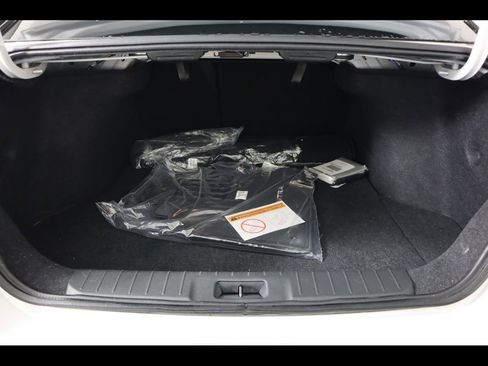 Certified 2022 Nissan Sentra SV w/ Trunk Package image 26