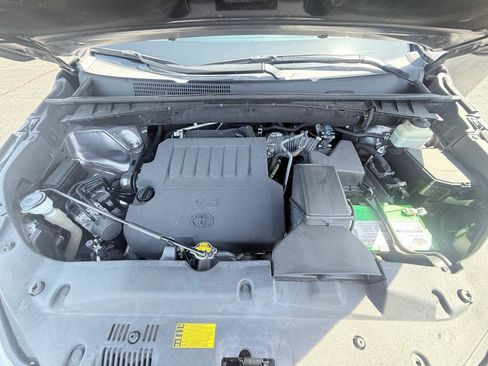Used 2015 Toyota Highlander Limited AWD/4WD image 19