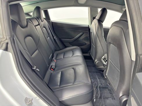 Used 2018 Tesla Model 3 Long Range image 37