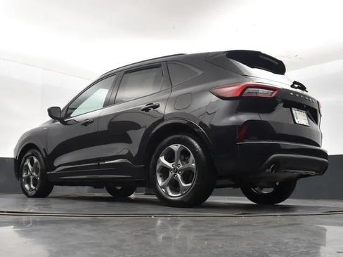 Used 2024 Ford Escape ST-Line FWD image 12