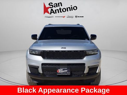 New 2025 Jeep Grand Cherokee L Limited w/ Black Appearance Package image 3