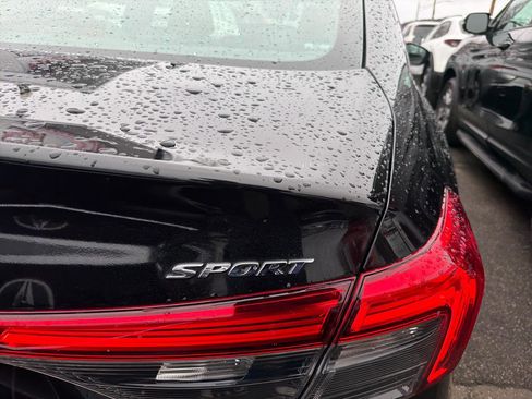 Used 2023 Honda Civic Sport image 8