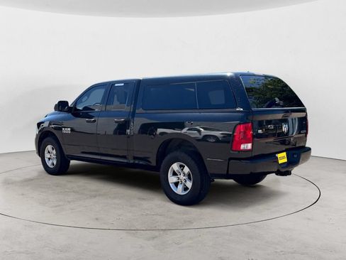 Used 2018 RAM 1500 Express AWD/4WD image 7