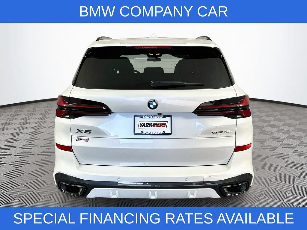 Used 2026 BMW X5 xDrive40i w/ M Sport Package AWD/4WD image 7