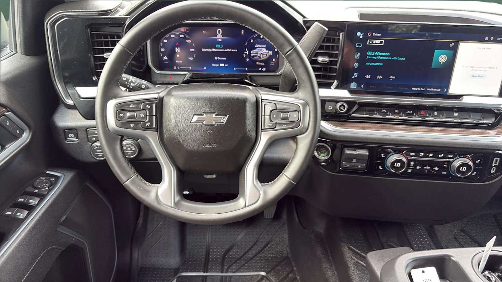 Used 2026 Chevrolet Silverado 1500 RST w/ RST Select Package AWD/4WD image 20