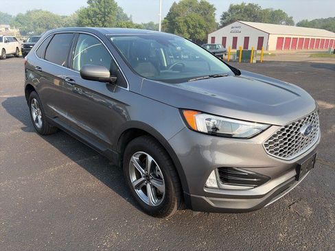 Used 2024 Ford Edge SEL w/ Convenience Package AWD/4WD image 7