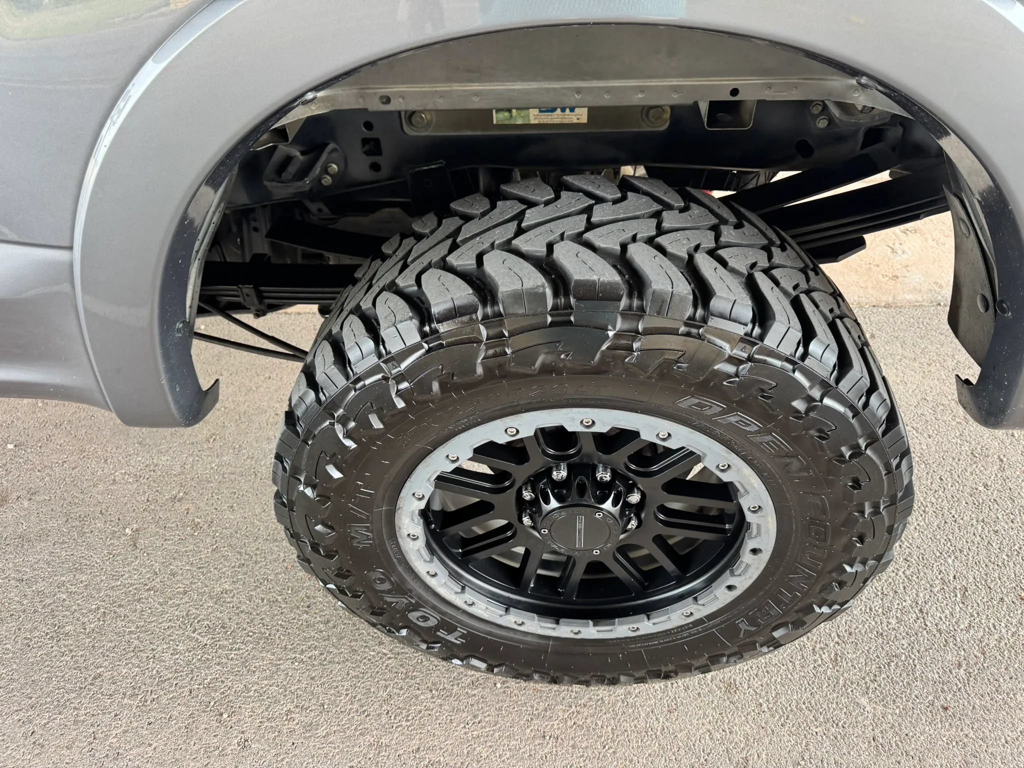Used 2021 Ford F350 Lariat w/ Tremor Off-Road Package AWD/4WD image 32