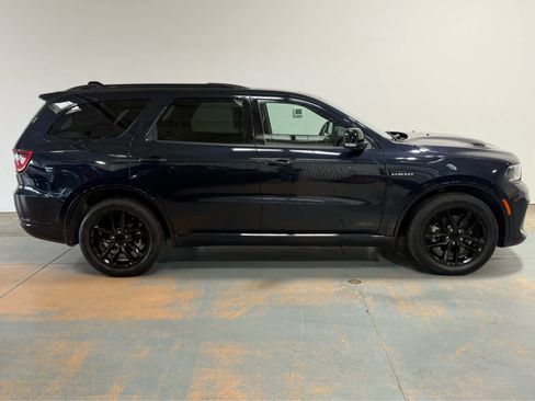 Used 2025 Dodge Durango R/T AWD/4WD image 6