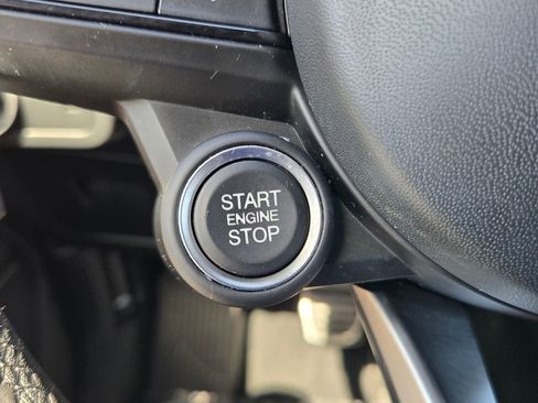 Used 2023 Alfa Romeo Stelvio Sprint RWD image 24