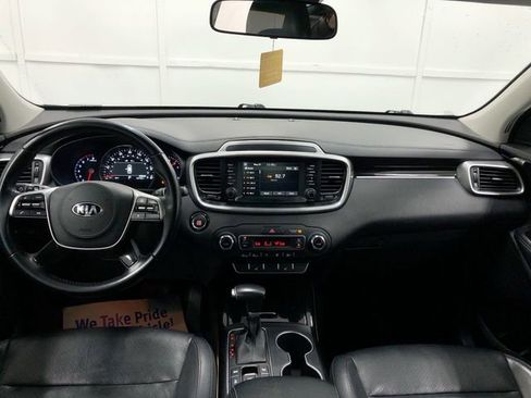 Used 2020 Kia Sorento EX AWD/4WD image 14