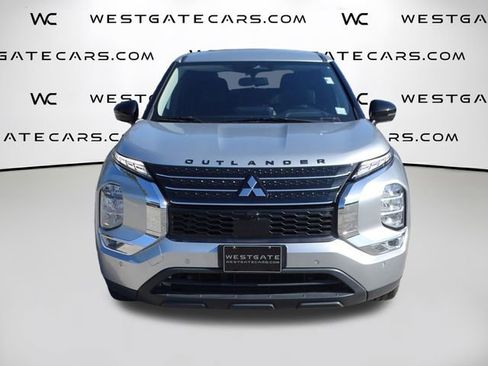 Used 2022 Mitsubishi Outlander SE image 5