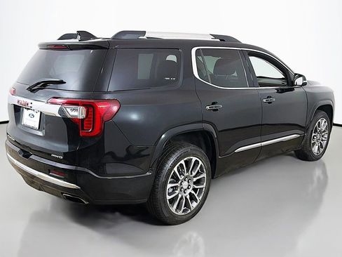 Used 2023 GMC Acadia Denali w/ Denali Ultimate Package image 15