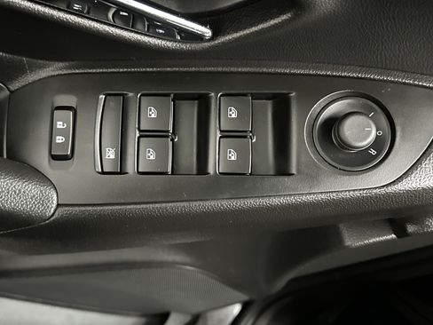 Used 2020 Chevrolet Trax LS w/ Tint and Cruise Package FWD image 16
