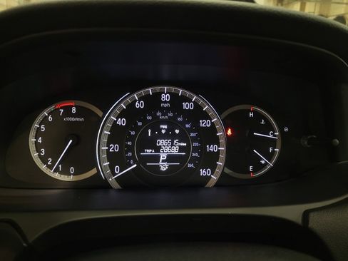 Used 2016 Honda Accord LX image 23