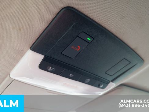 Used 2025 Nissan Altima 2.5 SV FWD image 35