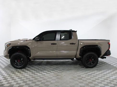 Used 2025 Toyota Tacoma TRD Pro image 3