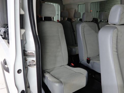 Used 2016 Ford Transit 350 XL RWD image 16