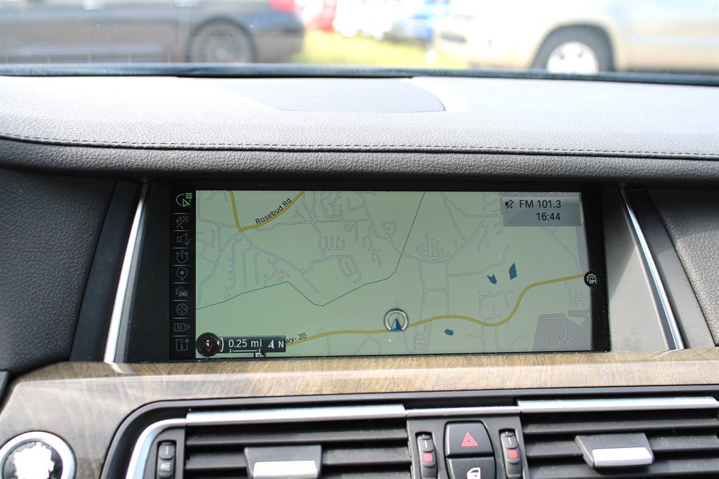 Used 2014 BMW 740Li RWD image 25