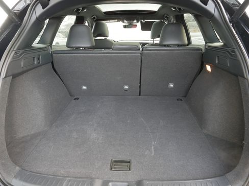 Certified 2025 INFINITI QX50 Sport image 18