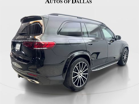 Used 2023 Mercedes-Benz GLS 580 4MATIC image 6