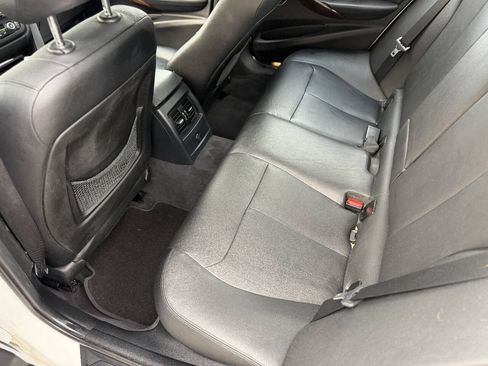 Used 2013 BMW 328i Sedan RWD image 16