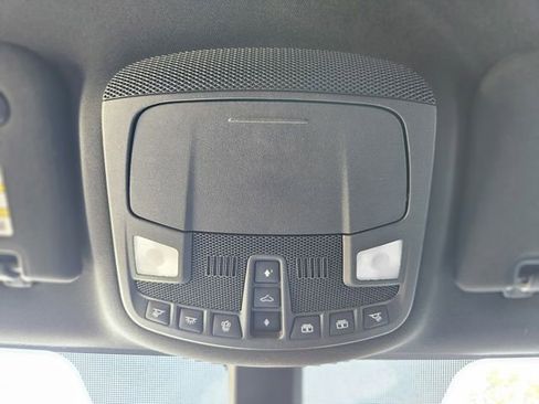 Used 2017 Lincoln MKC Reserve image 26