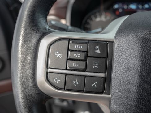 Used 2024 Ford Expedition Limited image 20