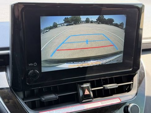 Used 2026 Toyota Corolla LE FWD image 18