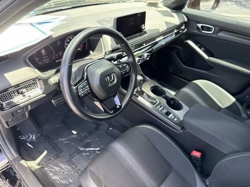 Certified 2025 Honda Civic Sport image 21