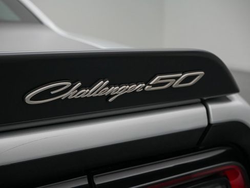 Used 2020 Dodge Challenger R/T image 25