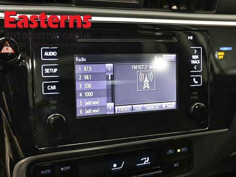 Used 2019 Toyota Corolla LE FWD image 19