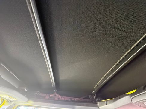 Used 2024 Jeep Wrangler Sport S image 23