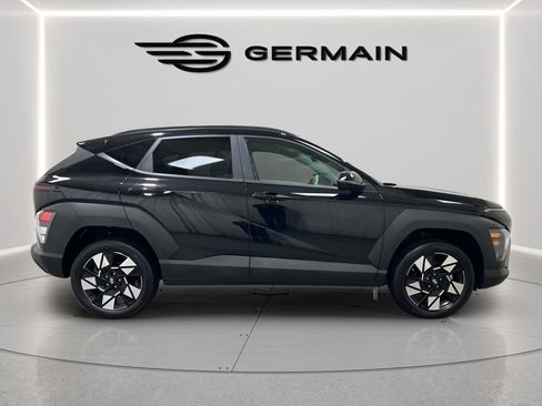 Used 2025 Hyundai Kona SEL image 9