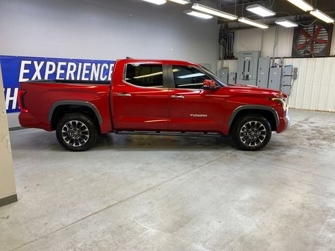 Used 2026 Toyota Tundra Limited w/ Power Package AWD/4WD image 8