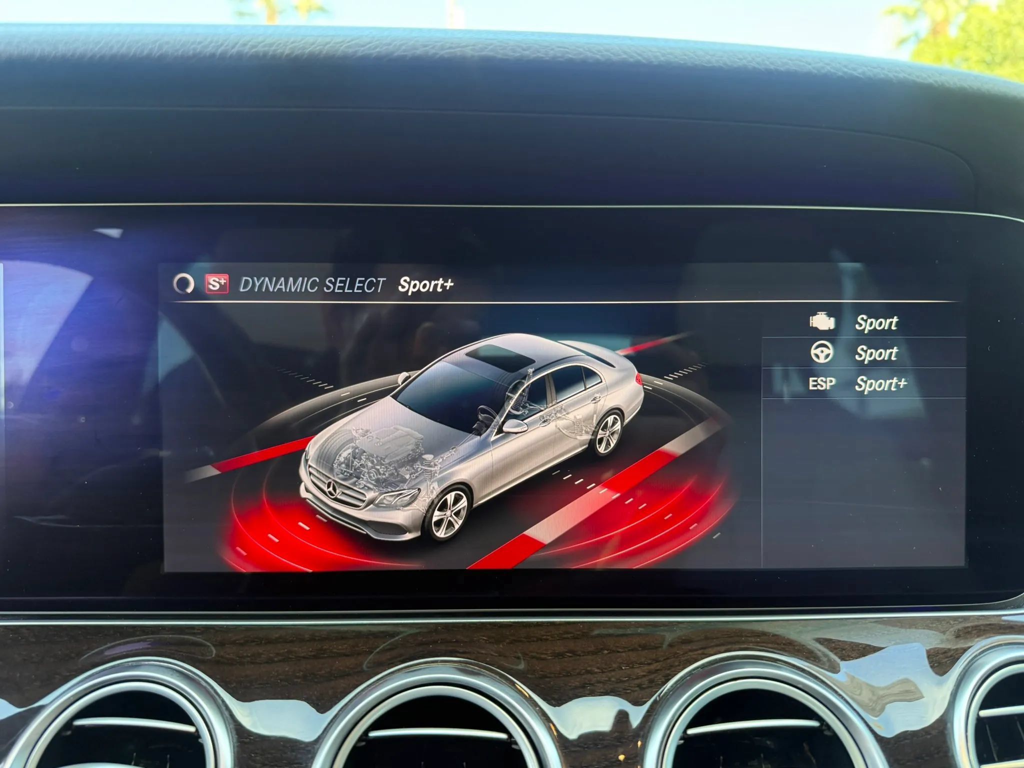 Used 2020 Mercedes-Benz E 350 Sedan image 35