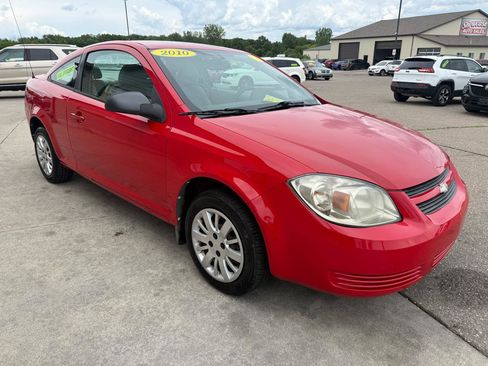 Used 2010 Chevrolet Cobalt LS FWD image 3