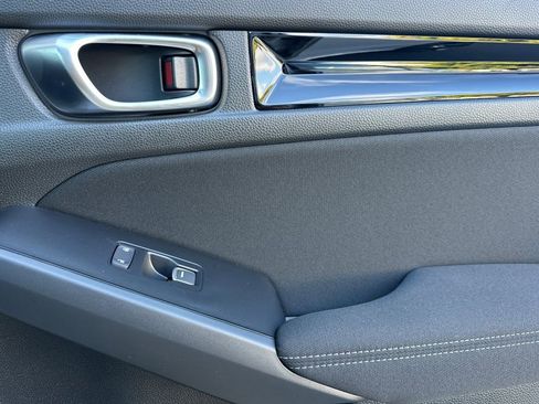 New 2026 Honda Civic Sport image 18