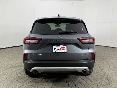 Certified 2023 Ford Escape Active AWD/4WD image 5