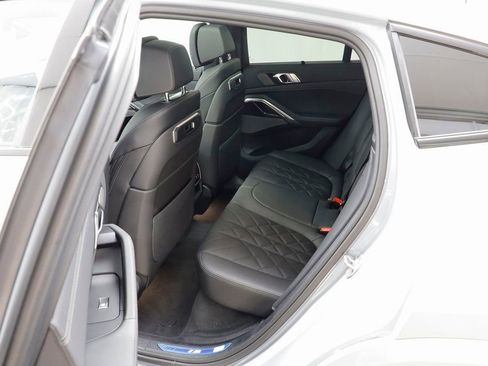 New 2026 BMW X6 xDrive40i image 15