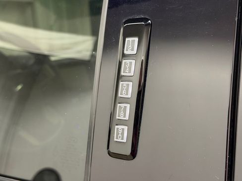 Used 2019 Ford F150 Lariat w/ Equipment Group 502A Luxury image 30