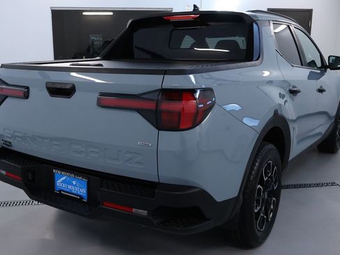 Used 2024 Hyundai Santa Cruz SEL w/ Activity Package image 7