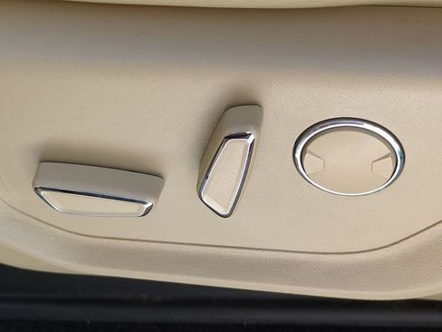 Used 2017 Ford F150 Lariat image 20