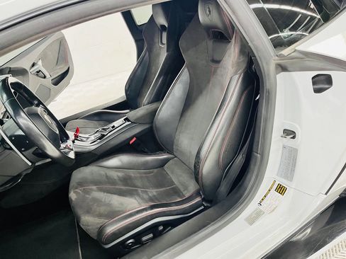 Used 2015 Lamborghini Huracan LP 610-4 image 36