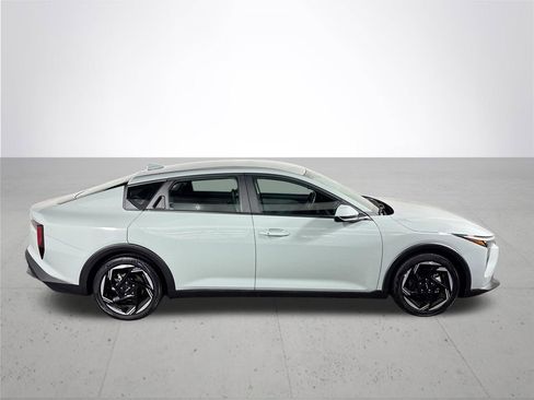Certified 2025 Kia K4 EX image 5