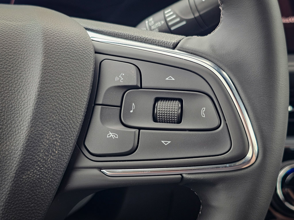 New 2026 Buick Envista Sport Touring w/ Convenience I Package FWD image 18